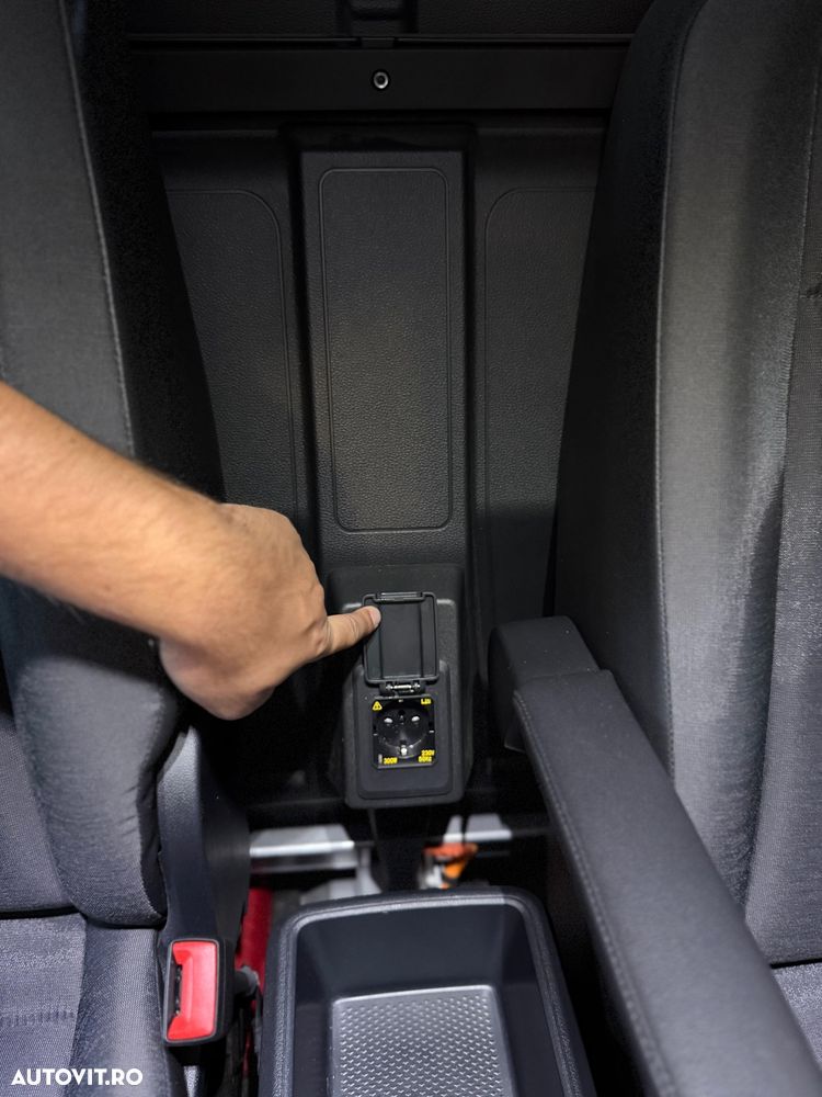Volkswagen CADDY - 12