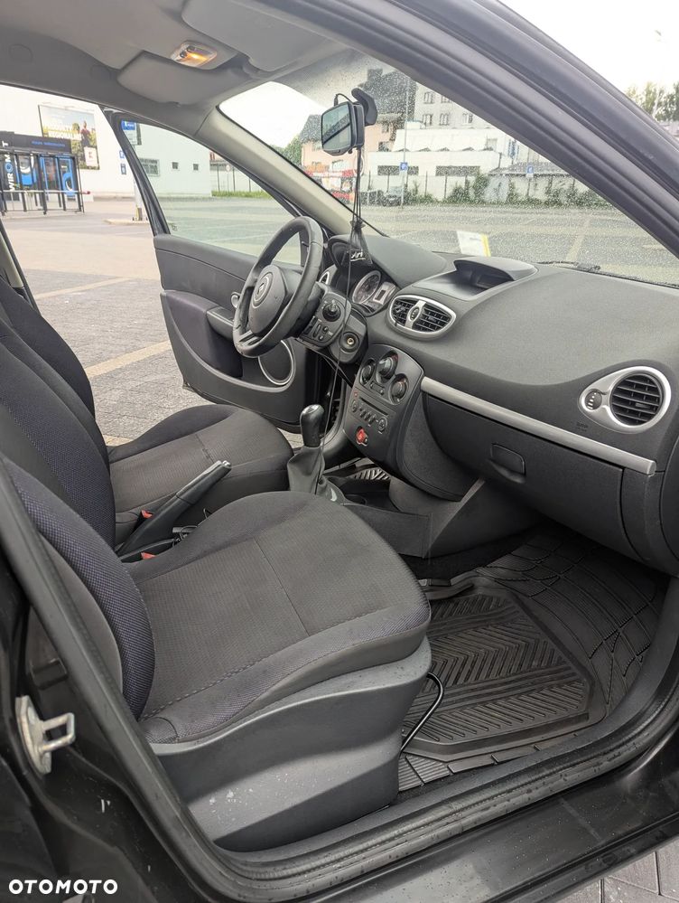 Renault Clio 1.5 dCi Extreme - 9