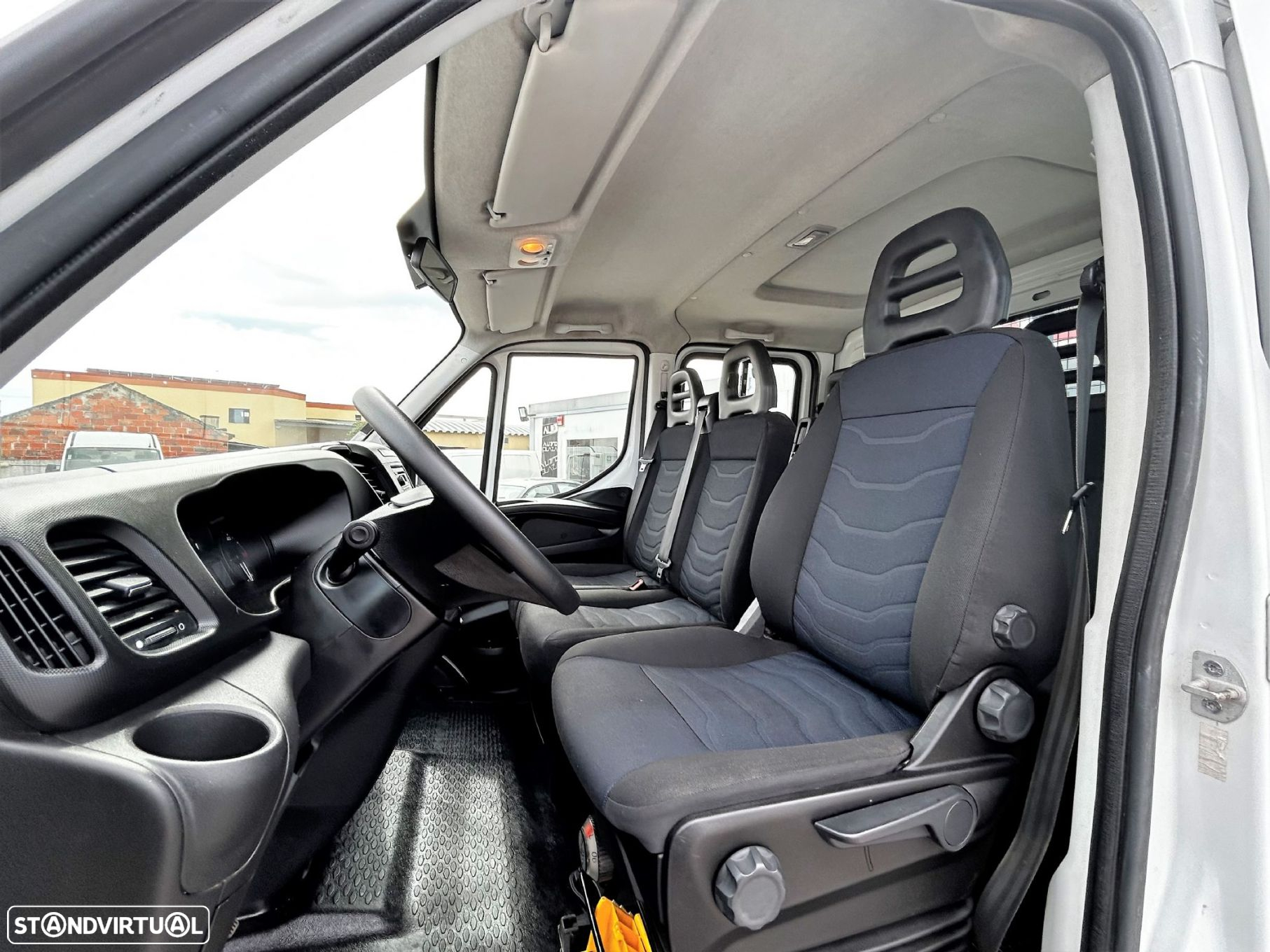 Iveco Daily 2.3 35C14 3000 CD - 12