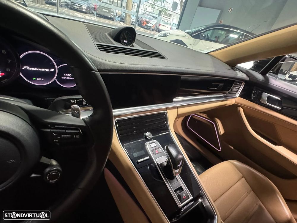 Porsche Panamera 4 E-Hybrid Platinum Edition - 13