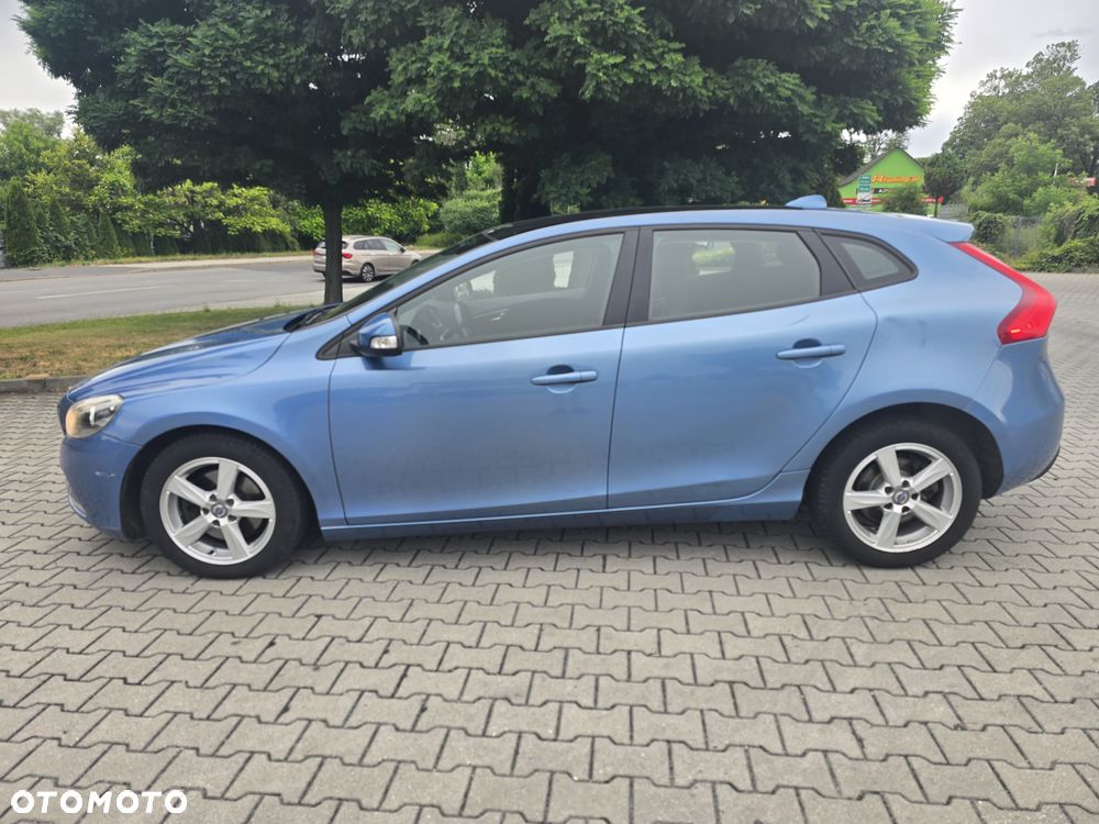 Volvo V40 - 11