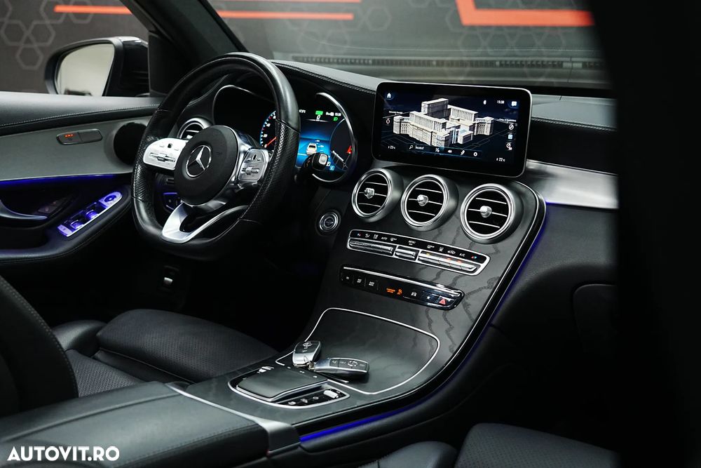 Mercedes-Benz GLC 300 de 4Matic 9G-TRONIC AMG Line - 8