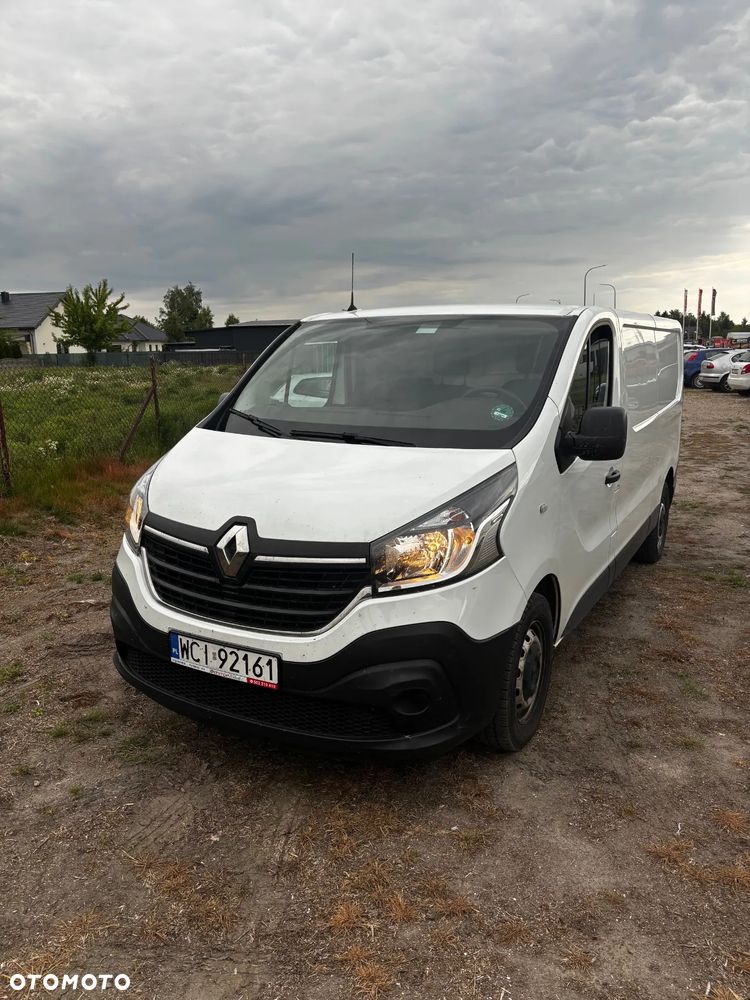 Renault TRAFIC - 1