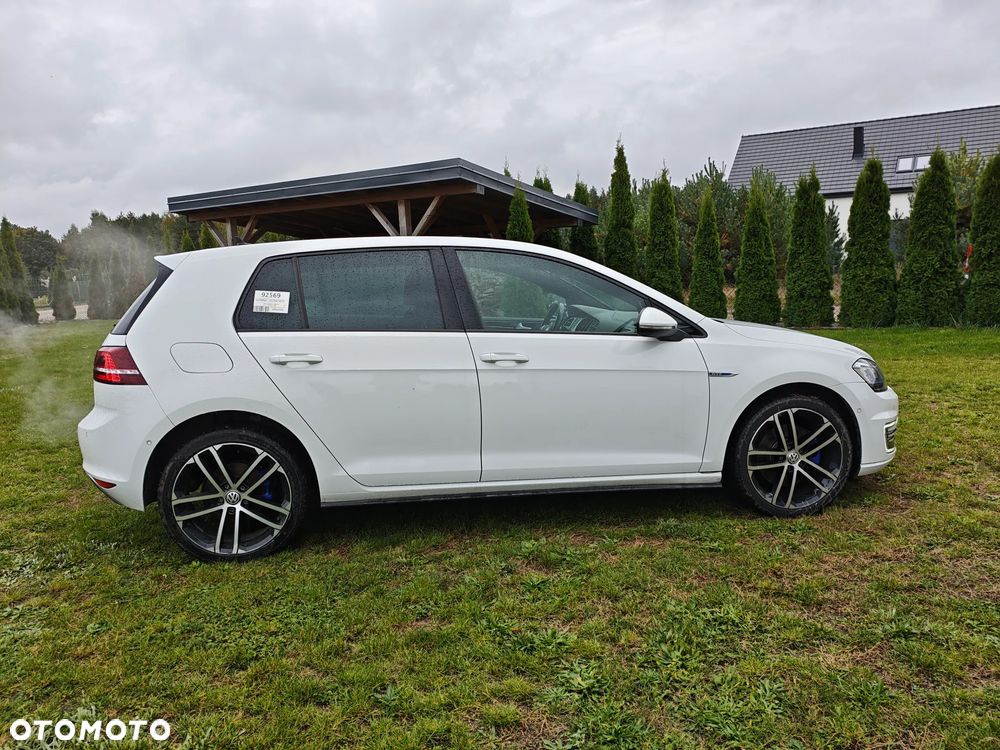 Volkswagen Golf 1.4 GTE Plug-In-Hybrid DSG - 4