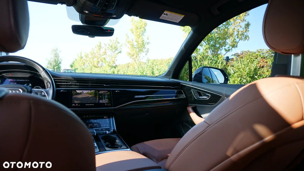 Audi Q7 55 TFSI quattro tiptronic - 24