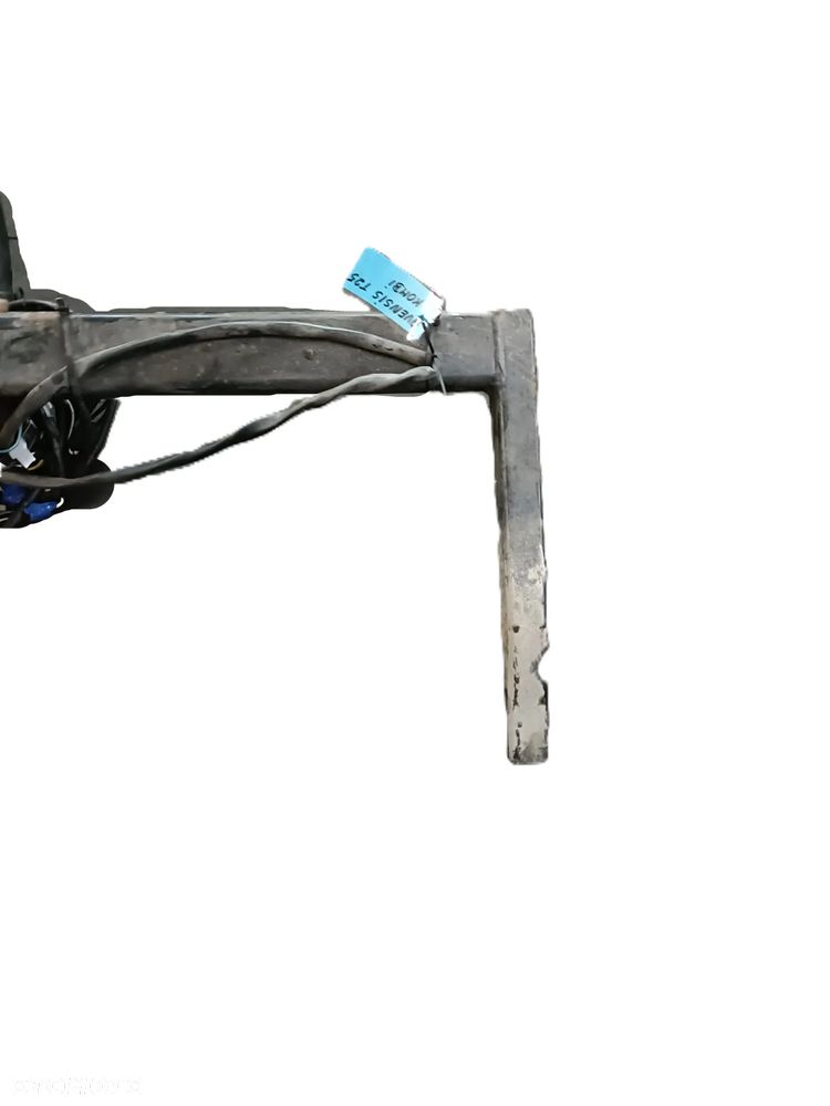 TOYOTA AVENSIS T25 03-09 KOMBI hak holowniczy * - 2