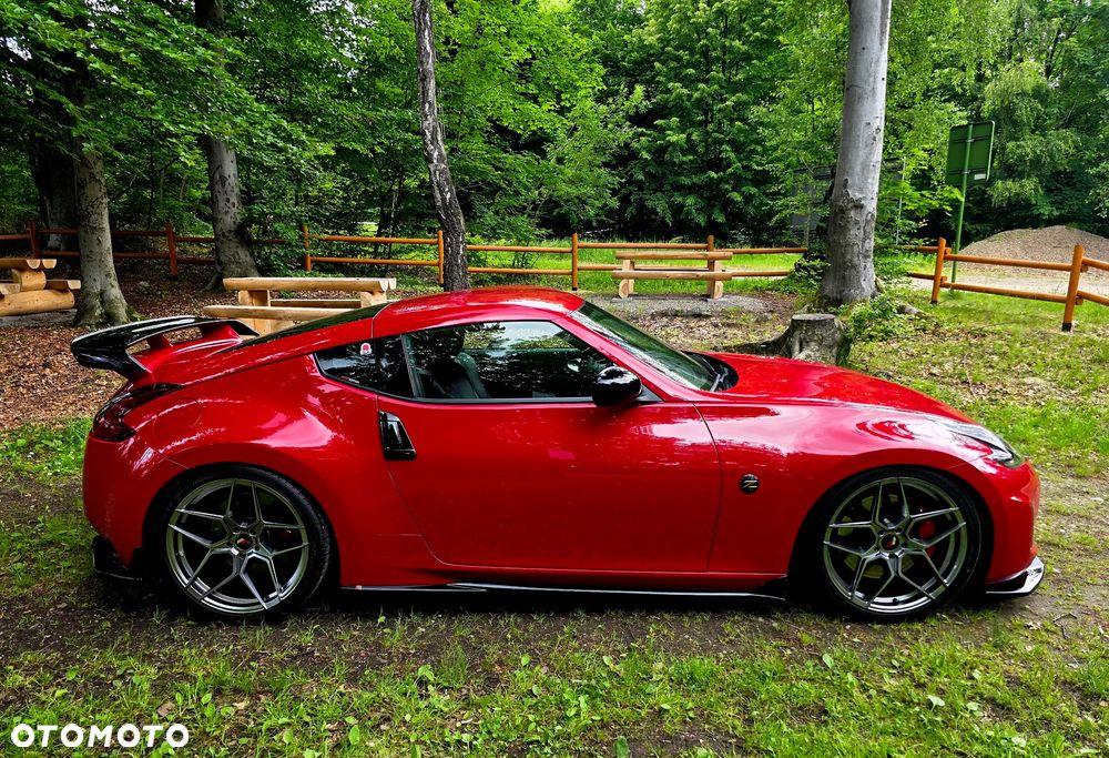 Nissan 370 Z - 5