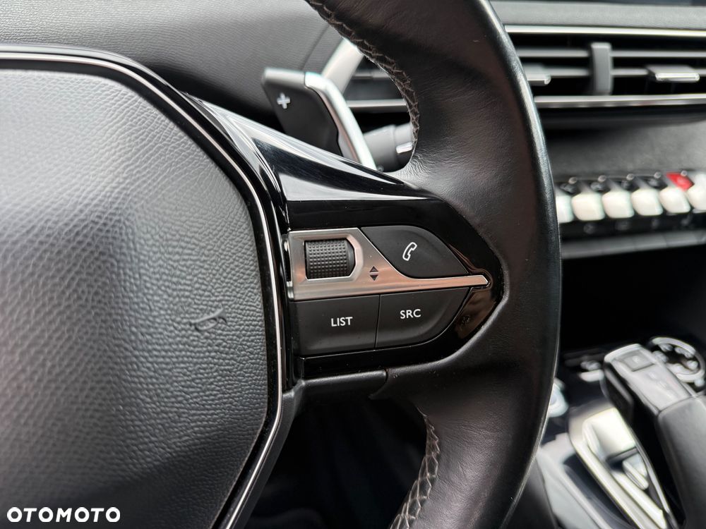 Peugeot 3008 THP 165 EAT6 Stop & Start Allure - 29