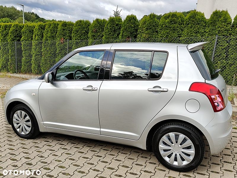 Suzuki Swift 1.3 GLX / Comfort - 27