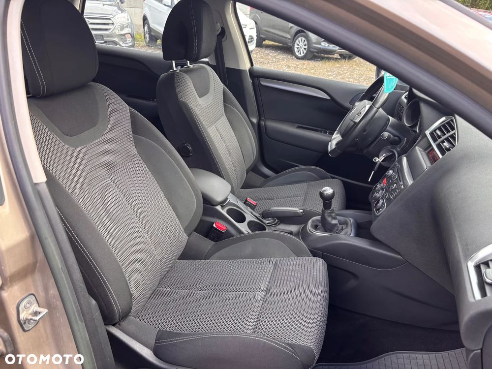 Citroën C4 1.6 VTi Attraction - 22