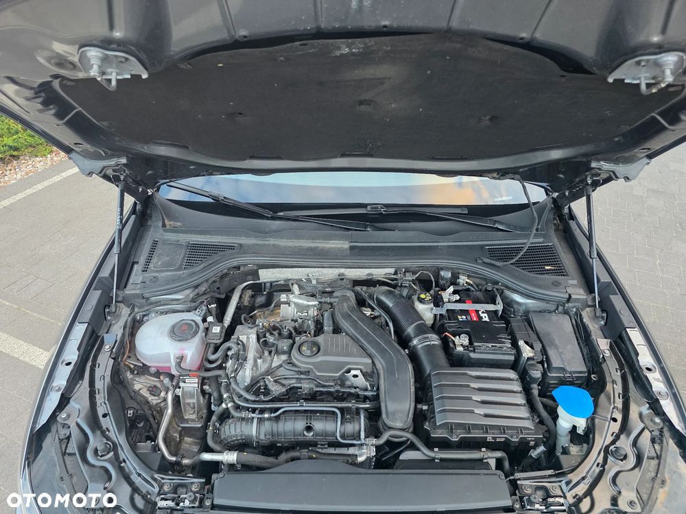 Volkswagen Passat - 16