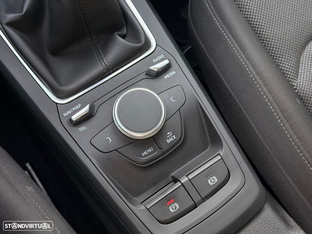 Audi Q2 1.6 TDI Sport - 23