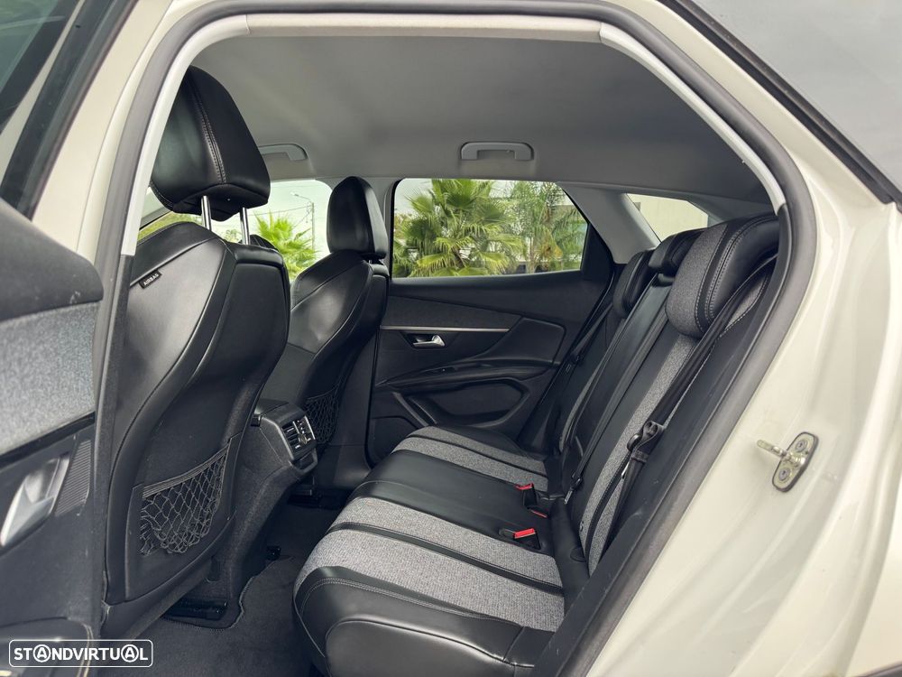 Peugeot 3008 1.6 BlueHDi Allure EAT6 - 6