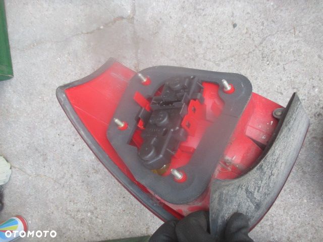 AUDI A6 C5 sedan lampy tylne lewa prawa lift cena za 2 sztuki - 4