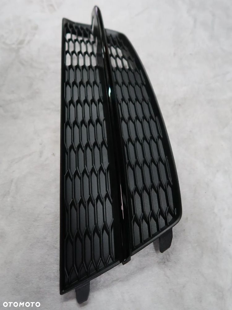 Kratka Boczna zderzaka Audi A6 4G0807681AF LH - 3