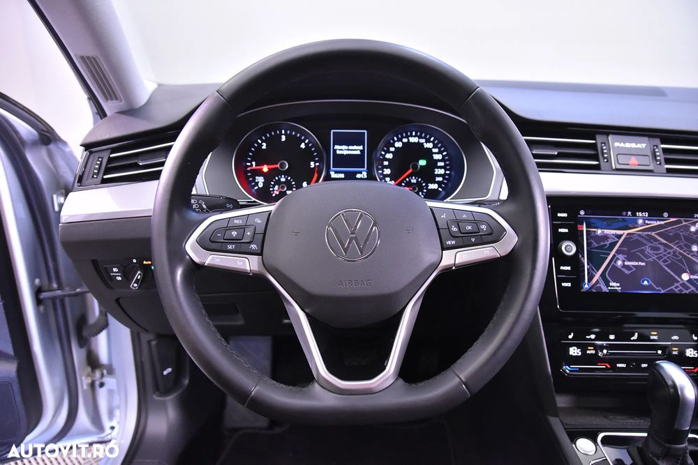 Volkswagen Passat - 16