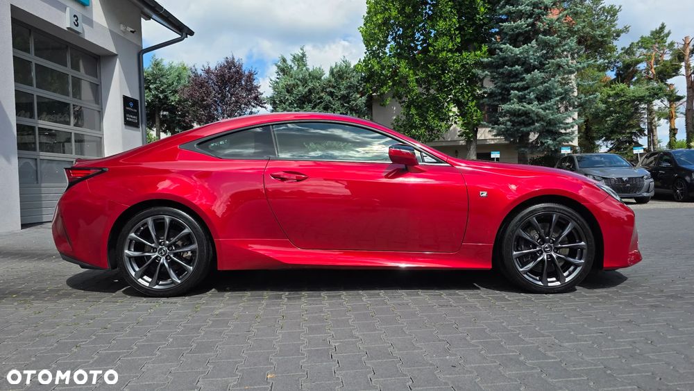 Lexus RC 200t / 300 F Sport - 6