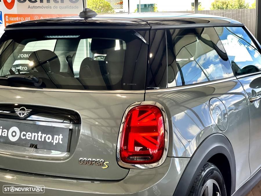 MINI 3 Portas Cooper SE Premium P. Classic - 7