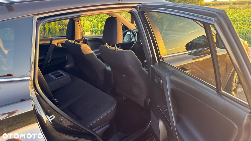 Toyota RAV4 Hybrid Premium 4x2 - 20