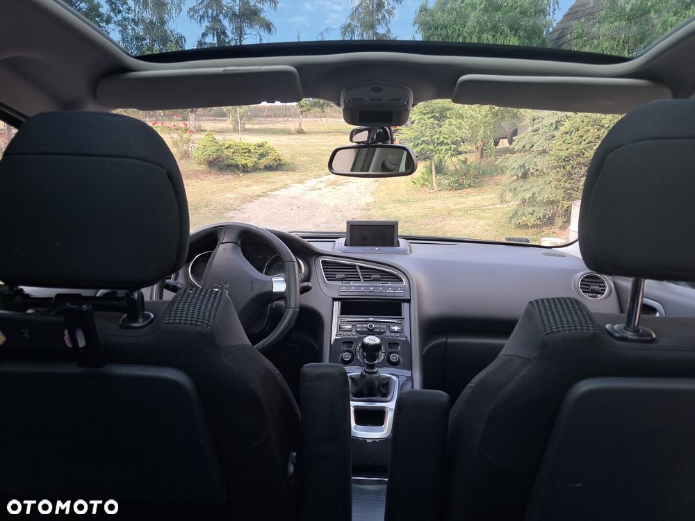 Peugeot 5008 - 7