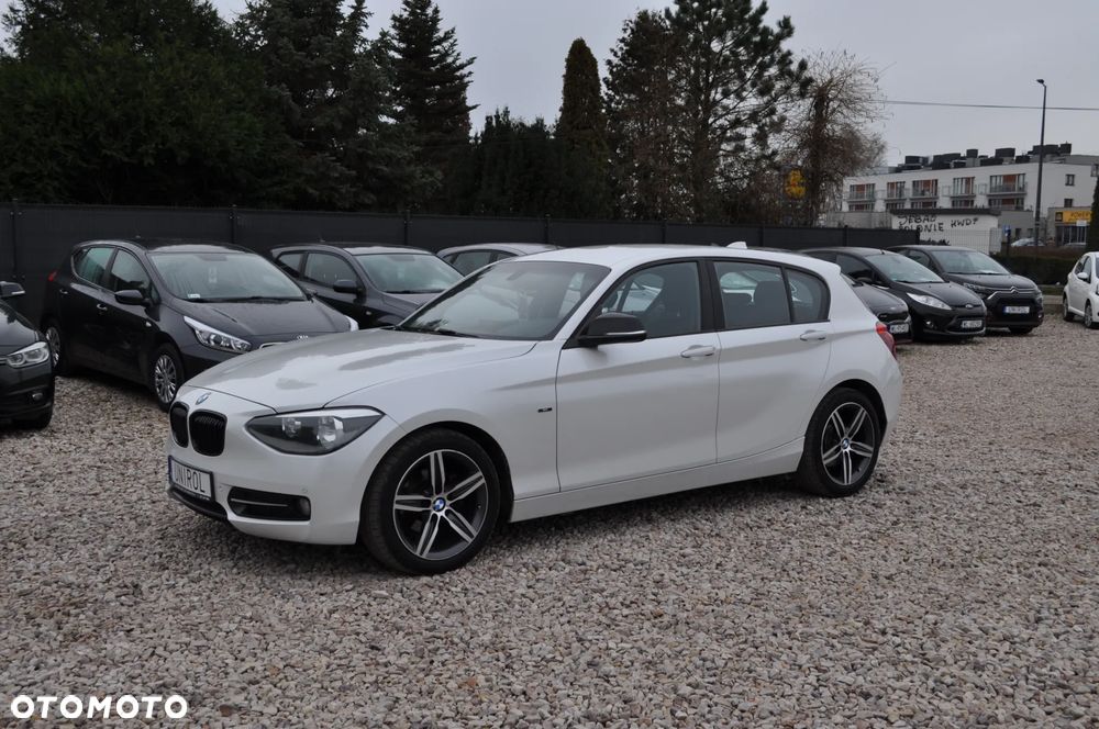 BMW Seria 1 118i - 1
