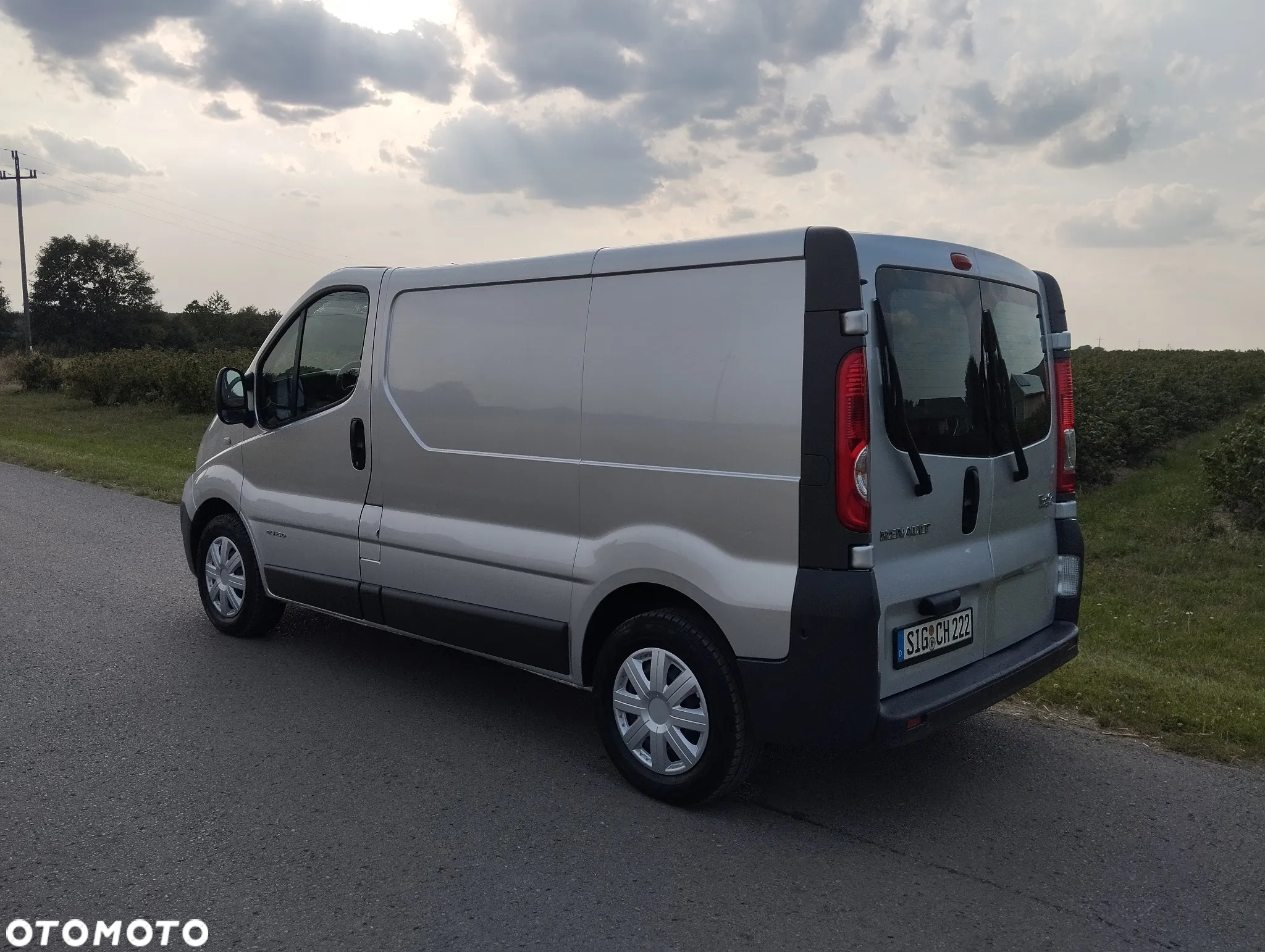 Renault Trafic - 3