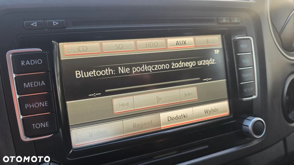 Volkswagen Amarok - 32