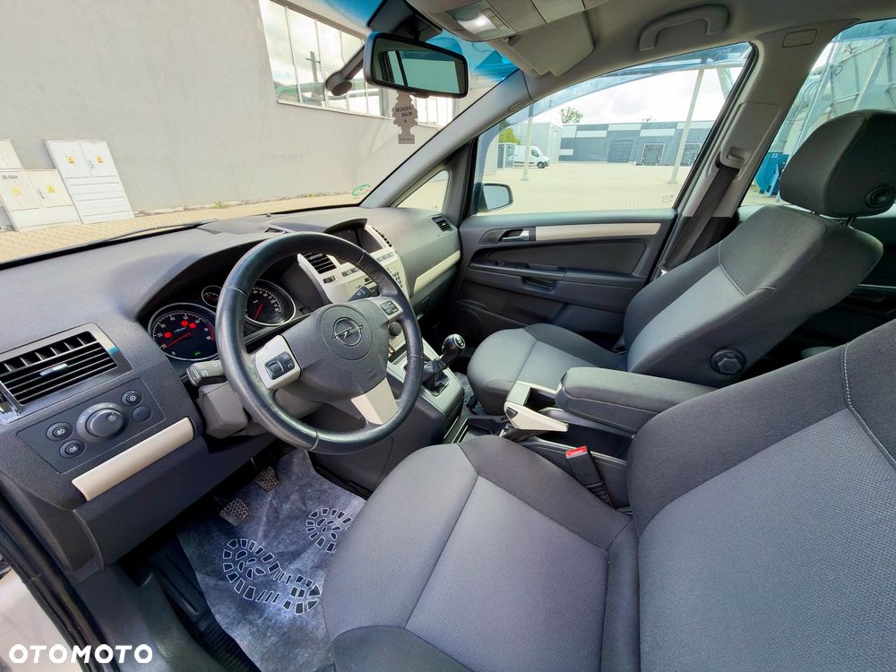 Opel Zafira 1.6 Innovation - 9