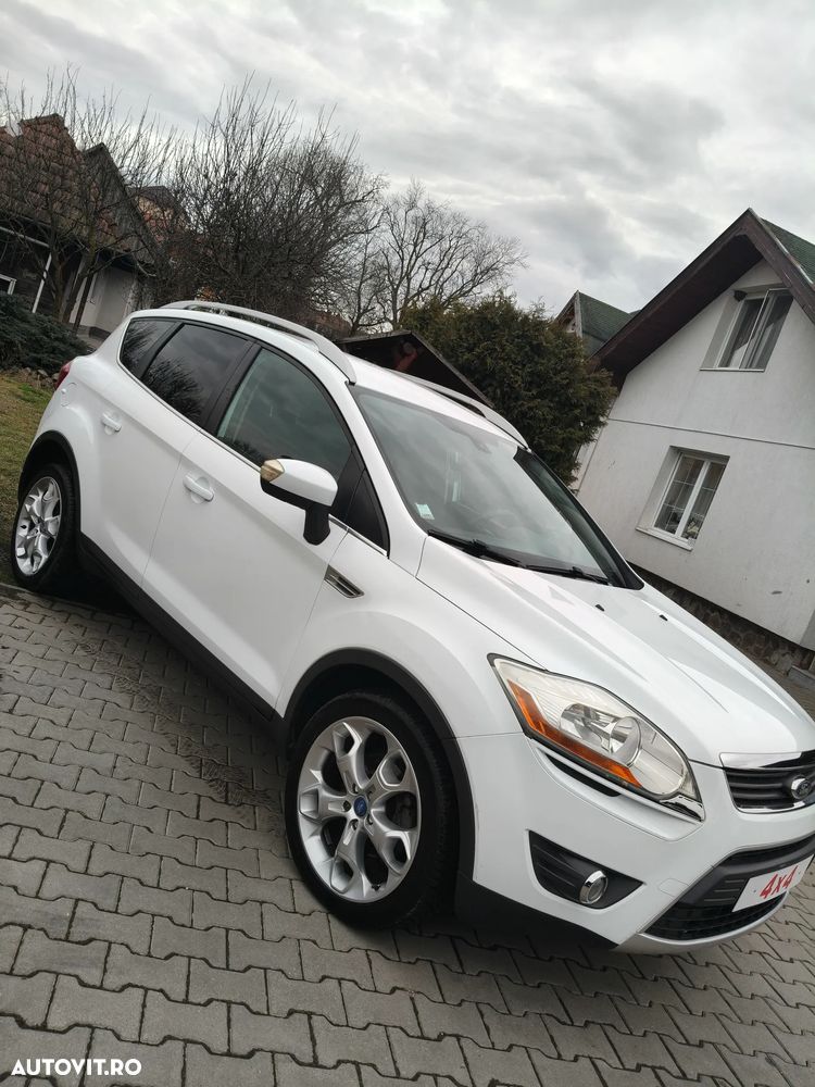 Ford Kuga 2.0 TDCi 4x4 Titanium - 4