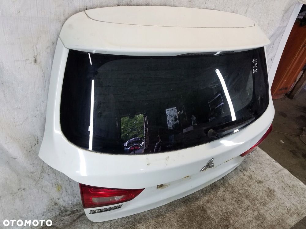 KLAPA BAGAŻNIKA TYŁ MITSUBISHI ASX KOD W19 - 9