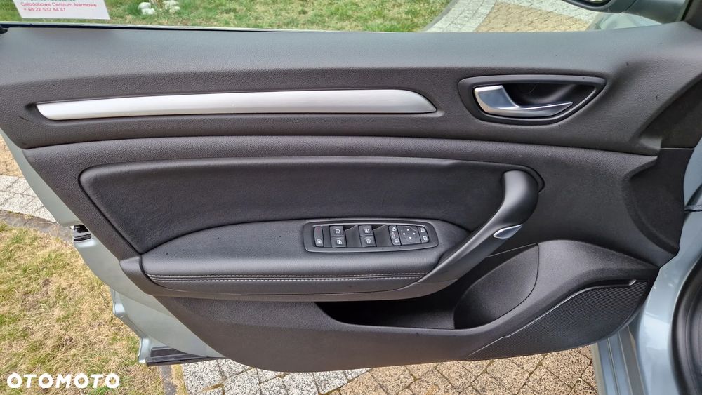 Renault Megane 1.3 TCe FAP Intens EDC - 10