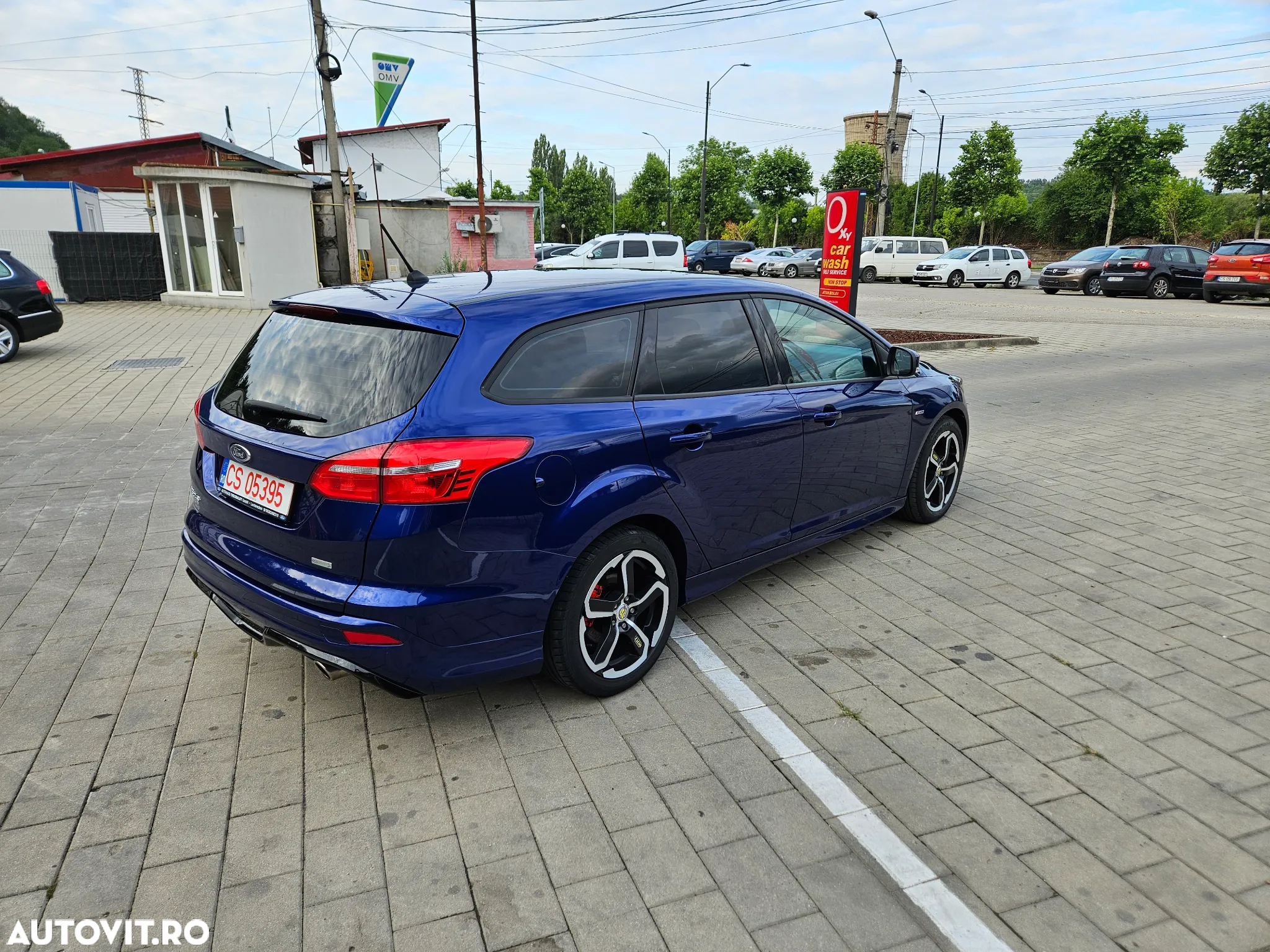 Ford Focus 1.5 EcoBoost Start-Stopp-System ST-LINE - 4