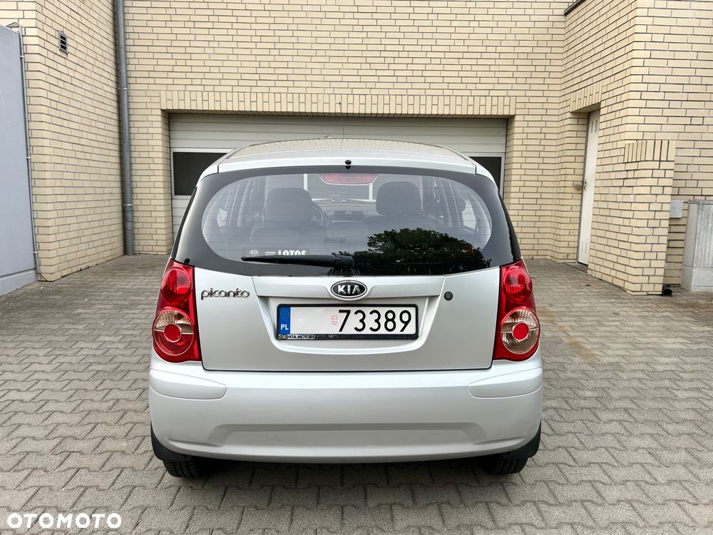 Kia Picanto - 9