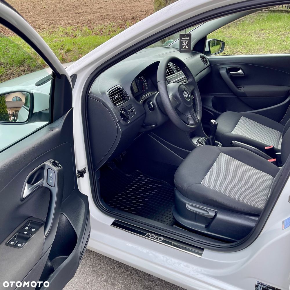 Volkswagen Polo 1.4 Highline - 11