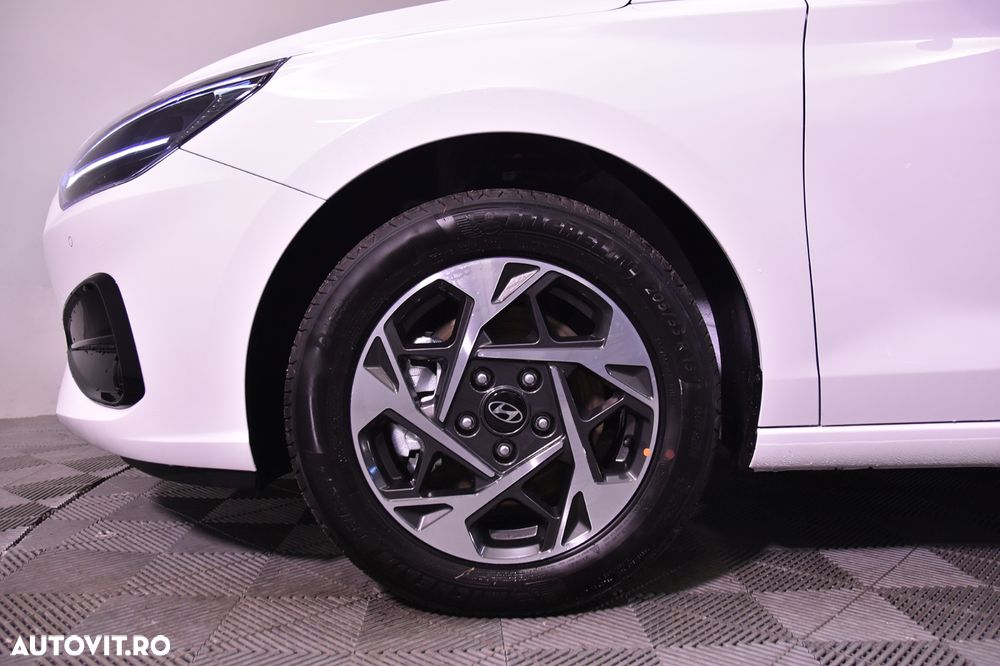 Hyundai i30 1.5 96CP M/T Highway - 12
