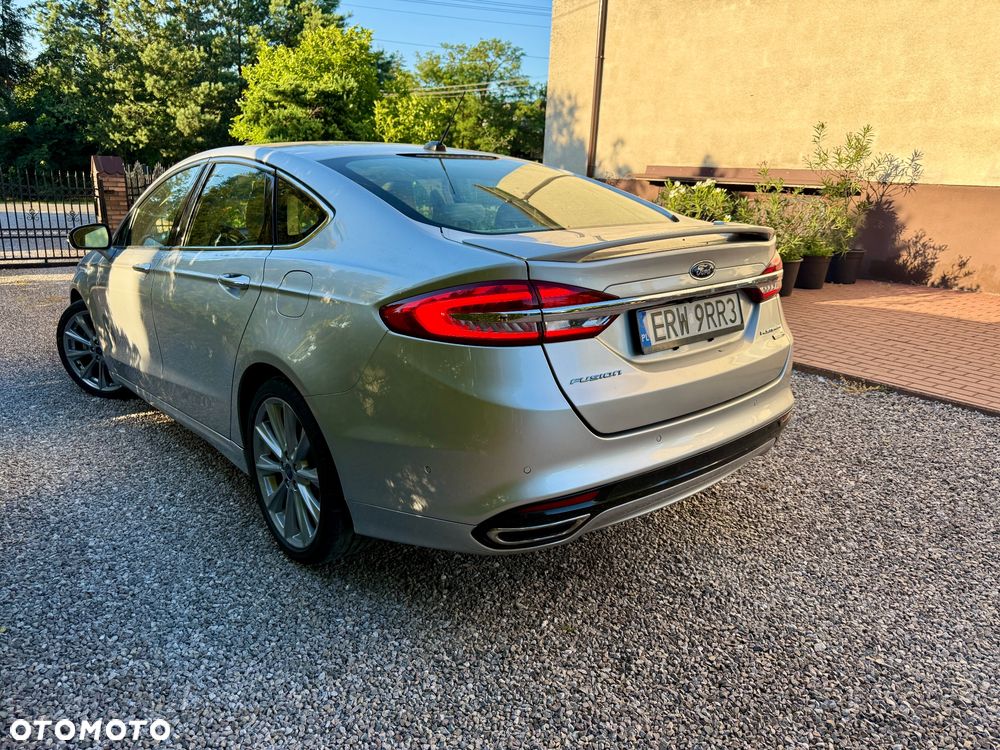 Ford Fusion - 3