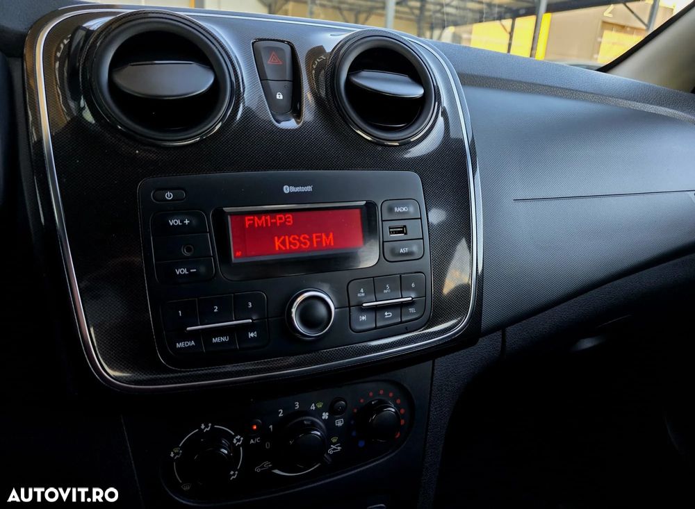 Dacia Logan 0.9 TCe Ambiance - 26