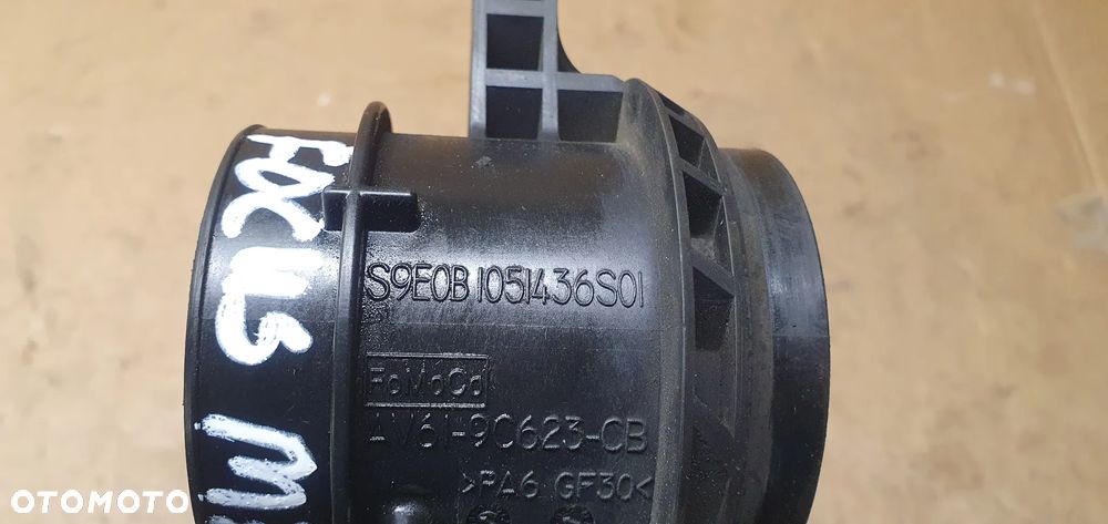 Przepływomierz powietrza Ford Focus MK3 1.6 TDCI AV61-9C623-CB - 7