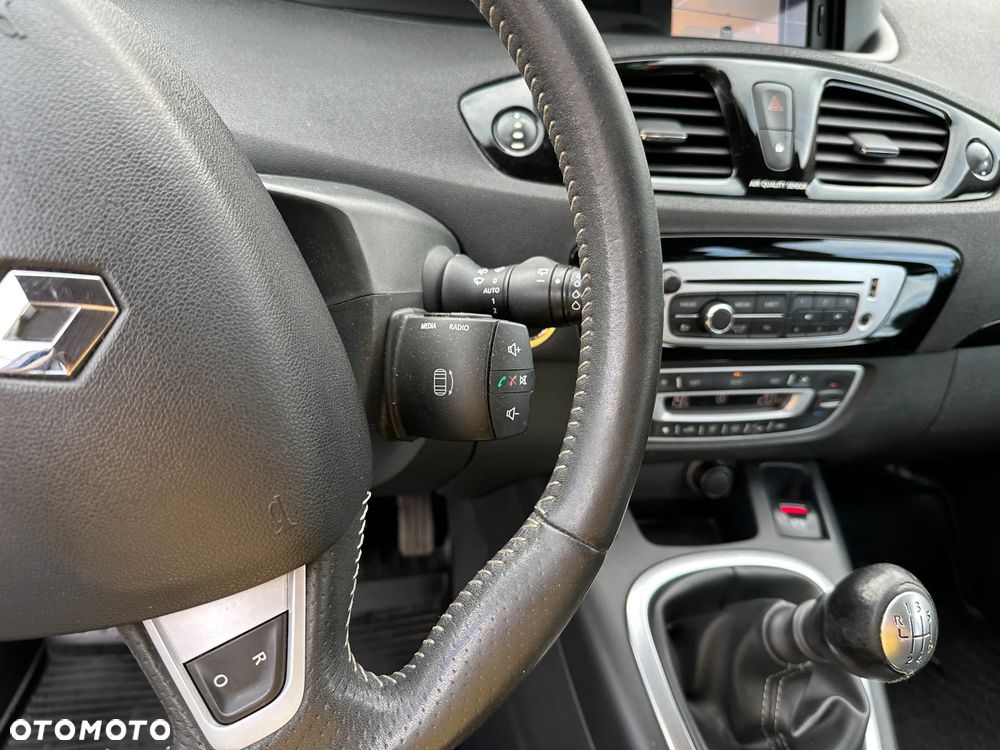 Renault Scenic - 9