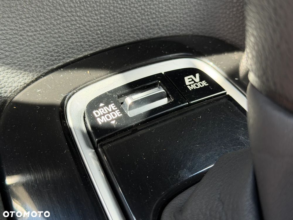 Toyota Corolla 2.0 Hybrid Selection - 20
