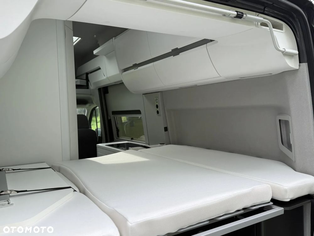 Volkswagen Grand California - 16