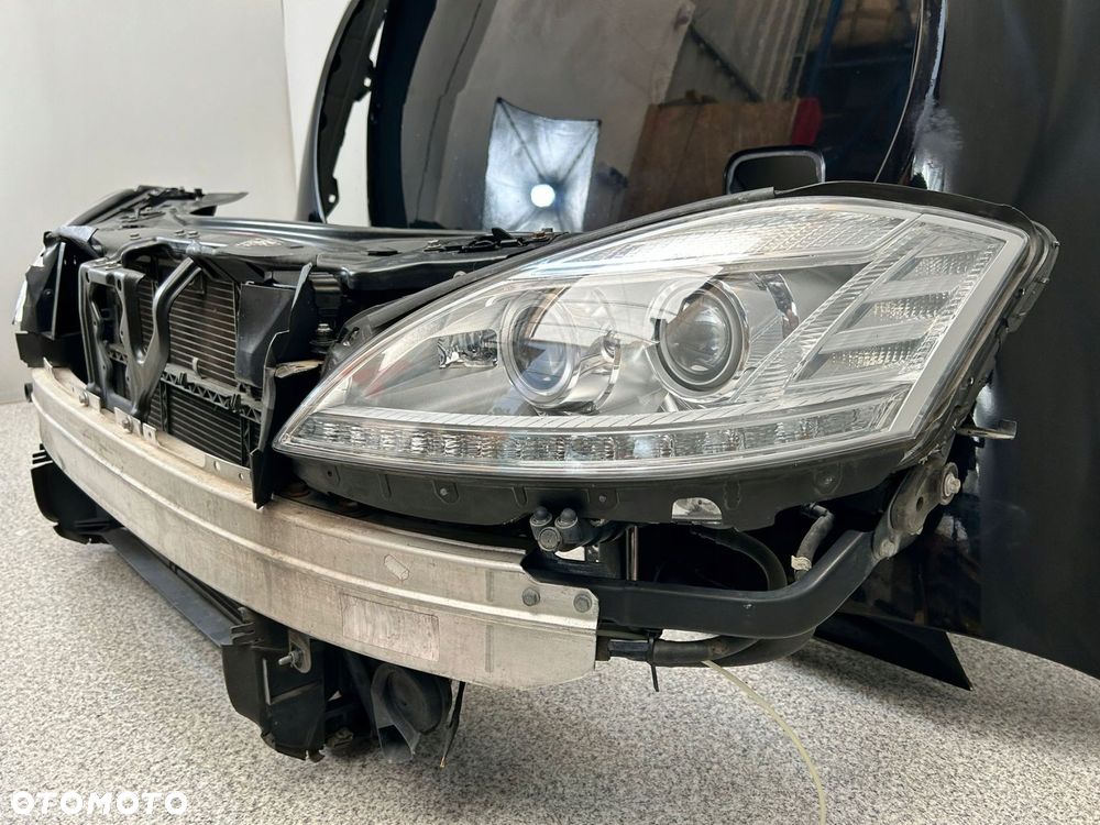 MERCEDES S W221 LIFT AMG ZDERZAK PAS LAMPY BI XENON CHŁODNICE BŁOTNIKI - 6