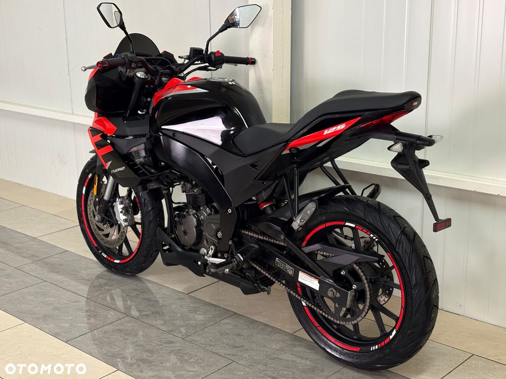 Aprilia Tuono - 3