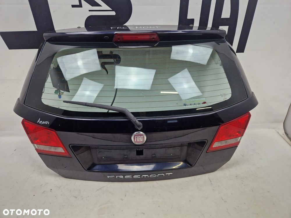 Klapa pokrywa bagażnika Fiat Freemont - 1