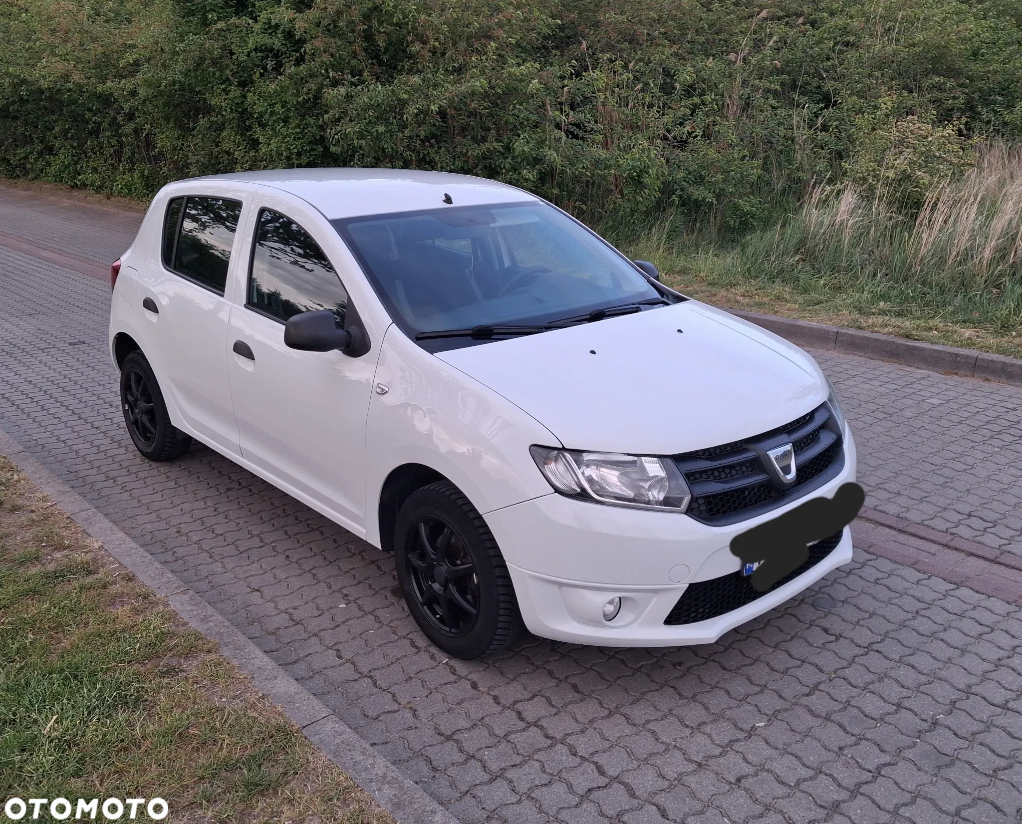 Dacia Sandero TCe 90 Celebration - 11