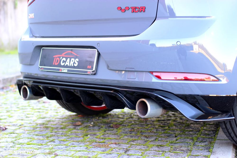 VW Golf 2.0 TSI GTi TCR DSG - 22