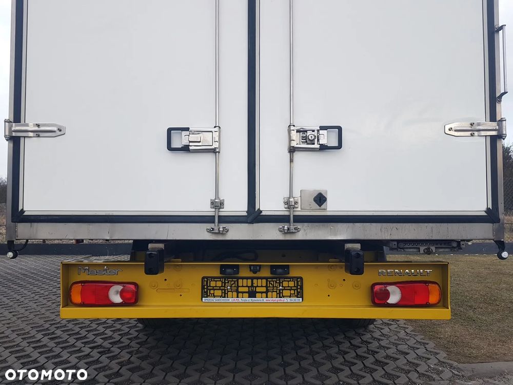 Renault MASTER KONTENER 8EP 4,21x2,23x2,22 KLIMA KRAJOWY MANUAL  6-BIEGÓW - 25