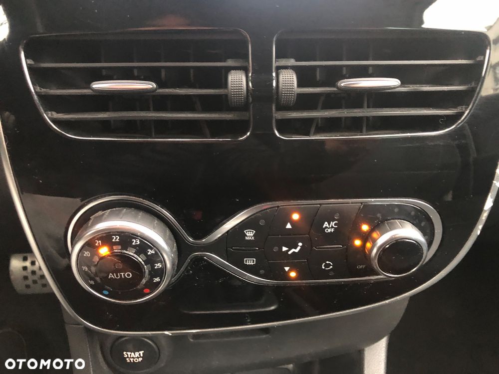 Renault Clio TCe 120 EDC GT - 30