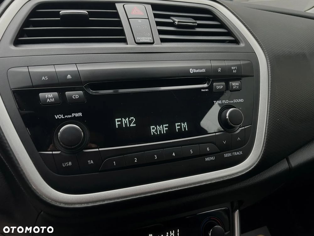 Suzuki SX4 S-Cross 1.6 VVT CVT 4x2 Comfort+ - 28