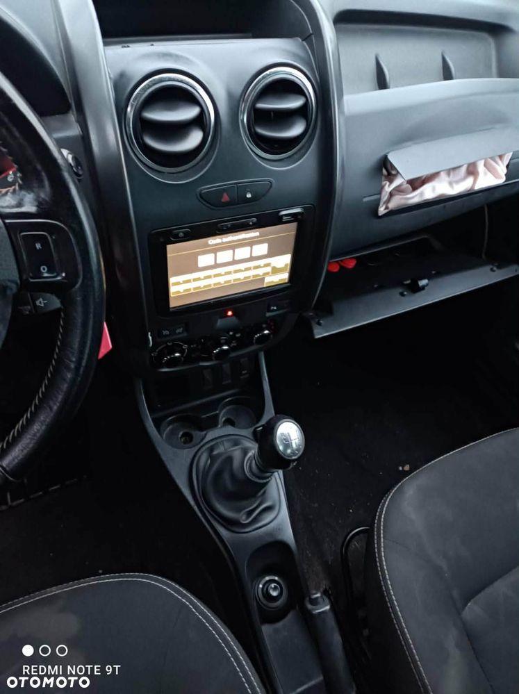 Dacia Duster dCi 110 FAP 4x2 Urban Explorer - 14